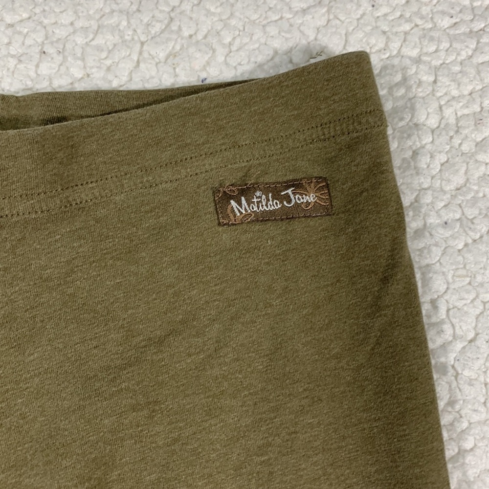 Matilda Jane ruffle bottom leggings - Picture 2 of 5